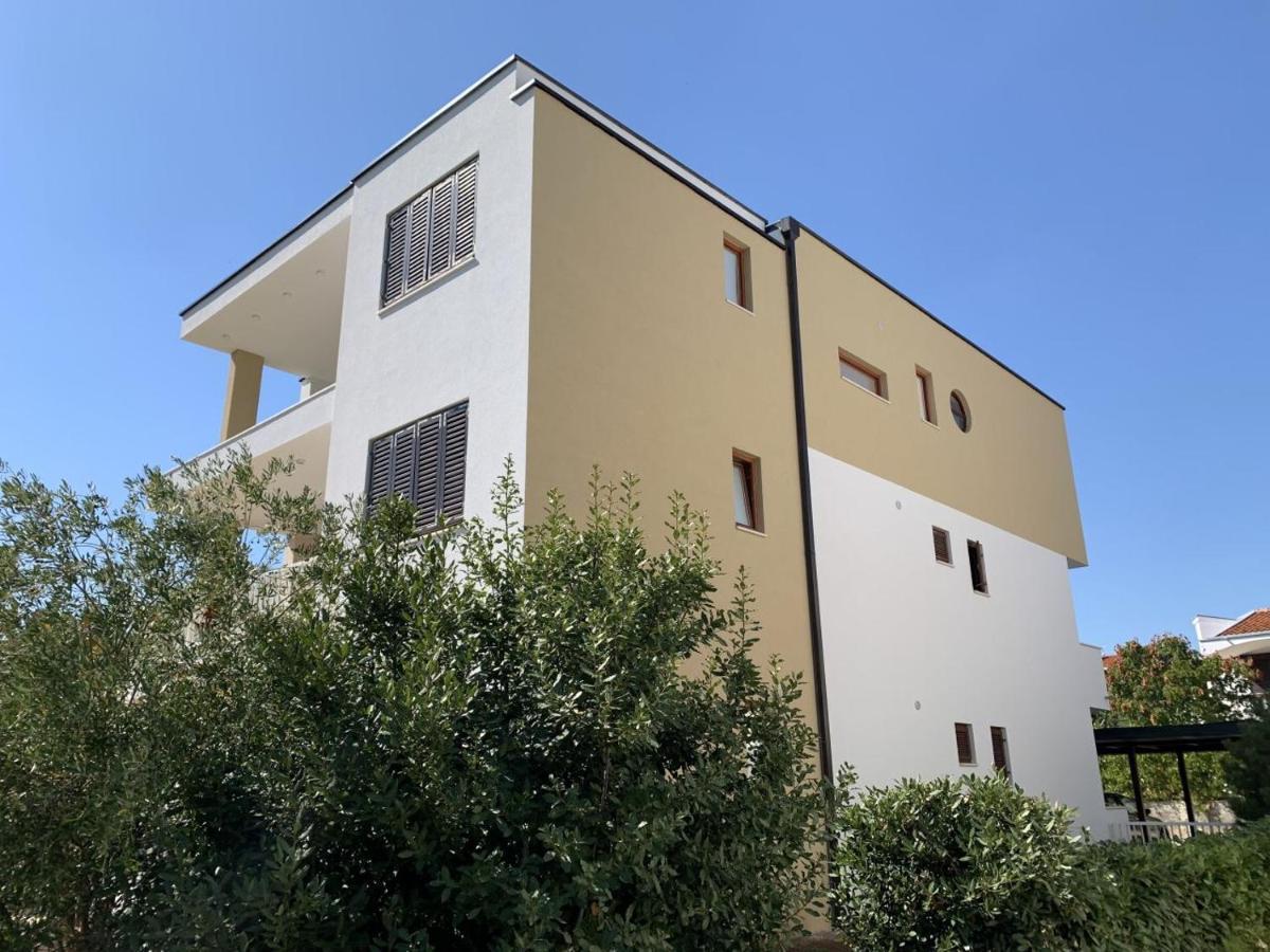 Apartman Jezevac Krk Town Esterno foto