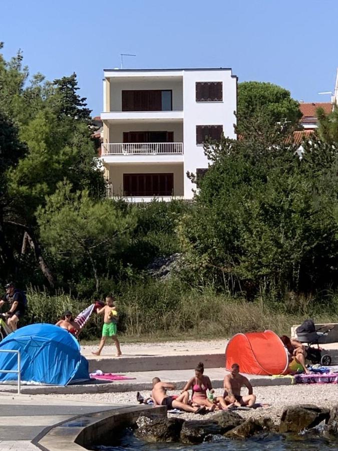 Apartman Jezevac Krk Town Esterno foto