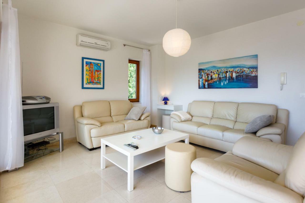 Apartman Jezevac Krk Town Esterno foto